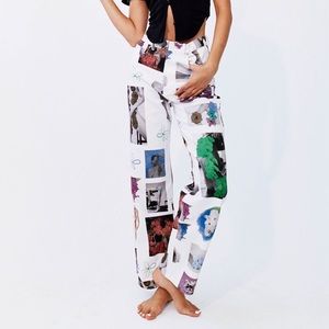 With Jean Printed Light Weight Photograph Jean